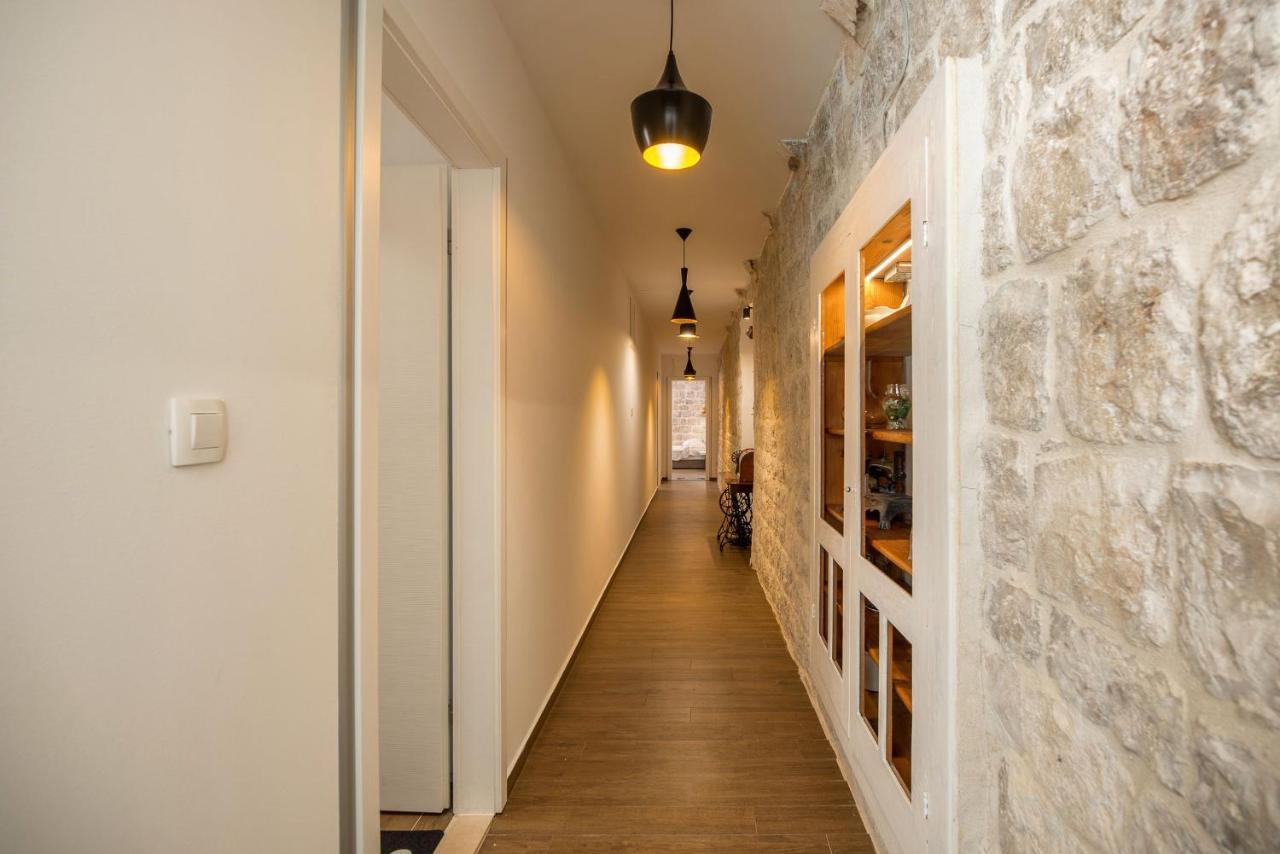 Vintage House Al Pozzo Aparthotel Χβαρ Εξωτερικό φωτογραφία