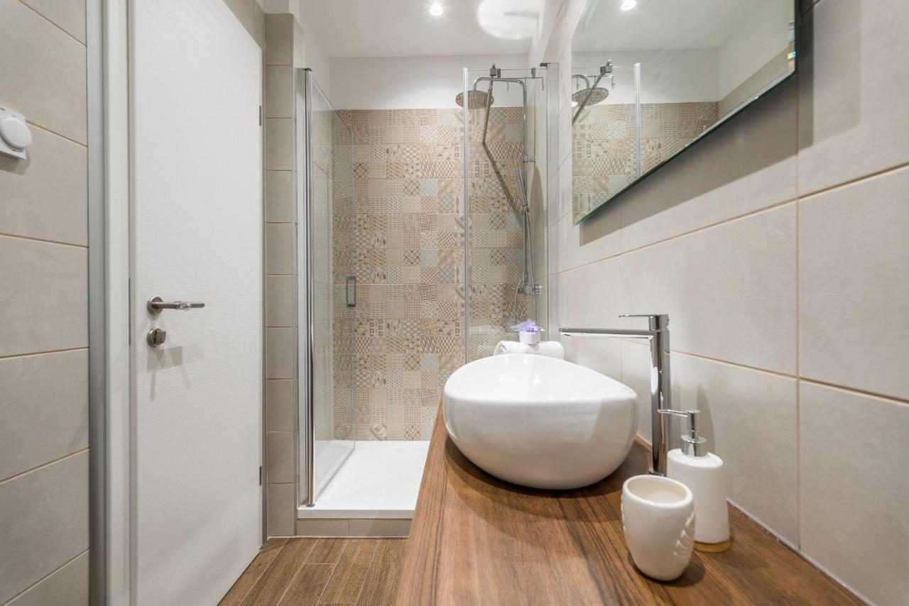 Vintage House Al Pozzo Aparthotel Χβαρ Εξωτερικό φωτογραφία